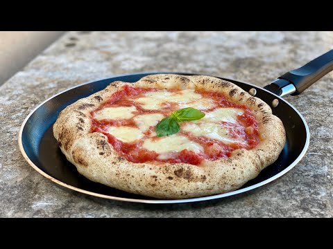 PIZZA tipo NAPOLETANA cotta in padella SENZA forno ๐ PIZZA COTTA in PADELLA ๐ Pizza come in Pizzeria