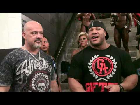 Backstage Muscle - Mr. Olympia Phil Heath backstage advice to competitors