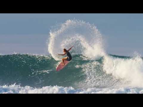 8xs World Champion, Stephanie Gilmore matches carbon speed with her timeless style.