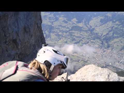 DOXA 2016 - Looking for Exits trailer