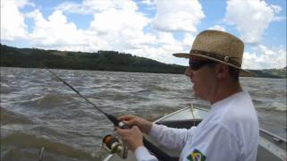 preview picture of video 'Pesca ao Dourado - Iraí - RS'