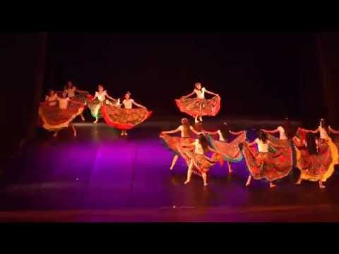 Assim se dança carimbó - Grupo de Danças Academia Vid'Ativa