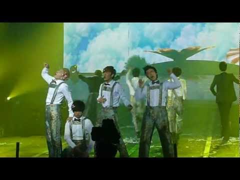 120406 SS4 in Paris - Super Junior - DoReMi Song