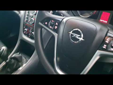 141D27217 - 2014 Opel Astra 1.3CDTI 5 Door, 12 Month Warranty 9,950