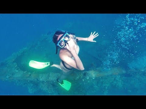Coron P1 | EPIC SHIPWRECK DIVING + Mt. Tapyas Sunset