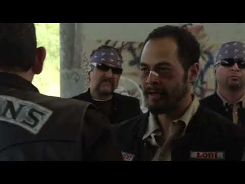 Mayans MC 🇲🇽 Sucks Humongous Donkey Balls 🫏👎 SOA ☠️ is wayyy better!!! 🏴‍☠️