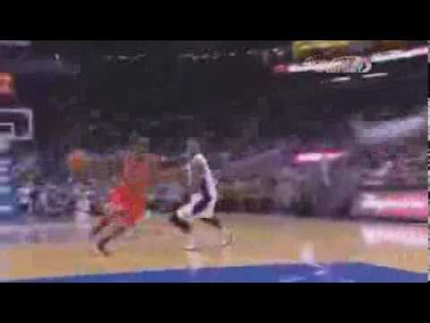 Tony Snell Posterizing Dunk vs Magicᴴᴰ