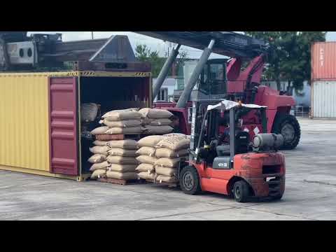 ☕🇻🇪 ¡El café del municipio Andrés Eloy Blanco llega a Europa! 🌍✨