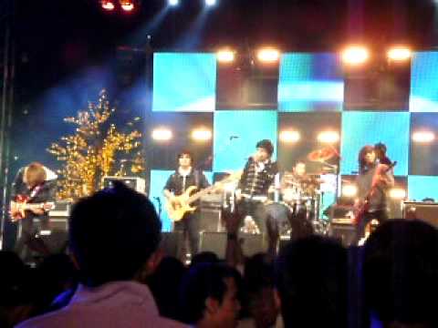 Drama - She's Gone & Bad Romance (GIG TV9)