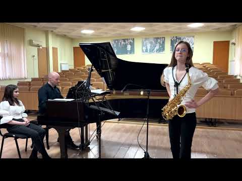 Pedro Iturralde - Pequena Czarda (Sofia Onică - saxophone, Alin Filipescu - piano) CNAOB RO