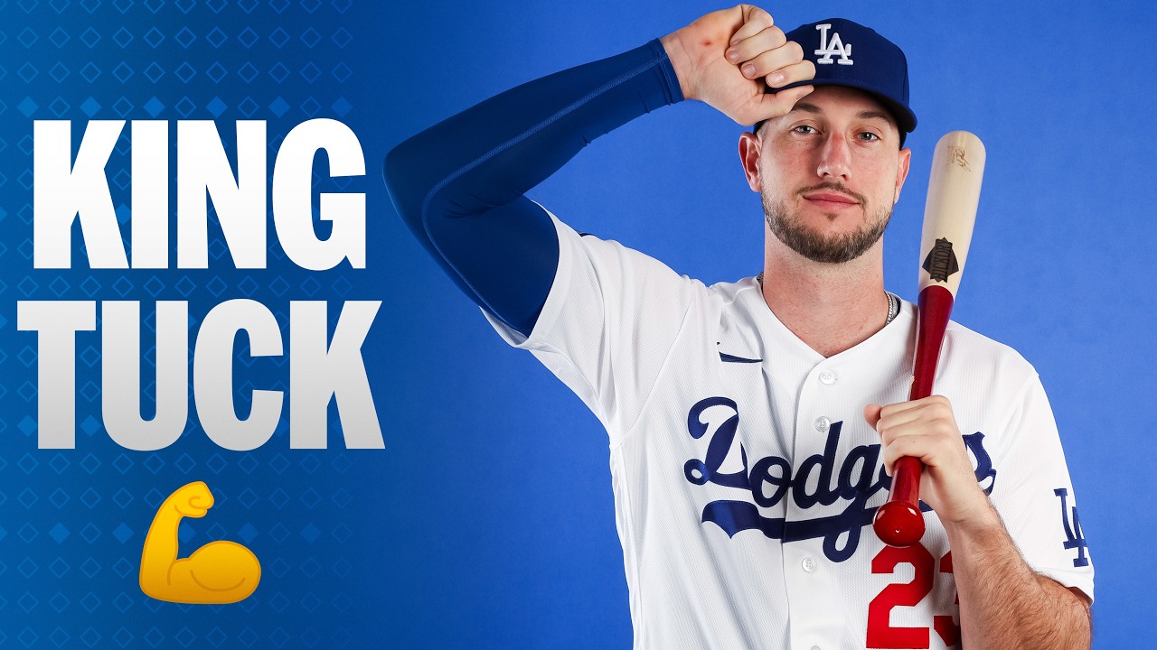 Kyle Tucker hits a MOONSHOT to get the Dodgers on the board early 😮 | MLB Highlights