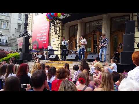 A GRUND - Embertelen dal 2018.05.01. Vígmajális