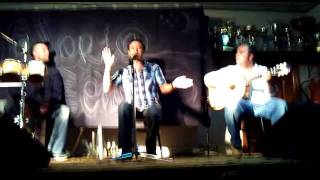 GLORIA BENDITA  cuando vuelva a Sevilla.