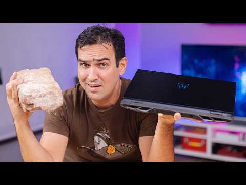 Acer Predator Helios 300 REVIEW - Old school gaming laptop with Core i7-12700H and RTX 3070 Ti!