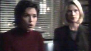 Alex/Olivia - Love Is All Around (Joan Jett)