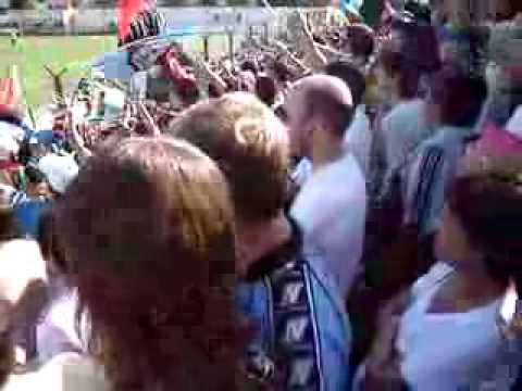 "Hinchada de Brown de Adrogue vs Temperley en Adrogue (AÑO 2006)" Barra: Los Pibes del Barrio &bull; Club: Brown de Adrogué &bull; País: Argentina