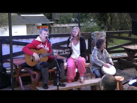 Kapela z Przypadku - Oj łetiły husońky