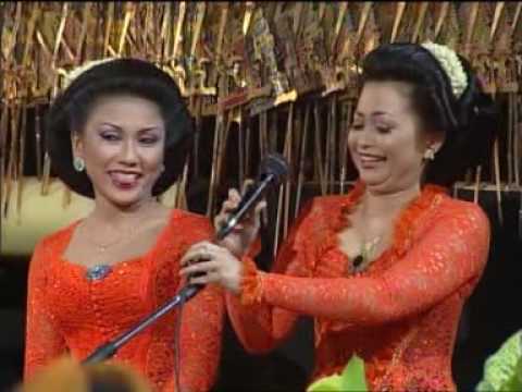 Ki Joko Edan_Ulang tahun Indosiar ke  13