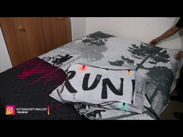Vídeo relacionado con Stranger Things Season 3 Poster Silky Touch Super Soft Throw Blanket 152 X 127 Cm