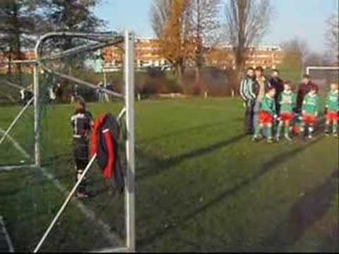 VVGZ E1 neemt wat penalties ..