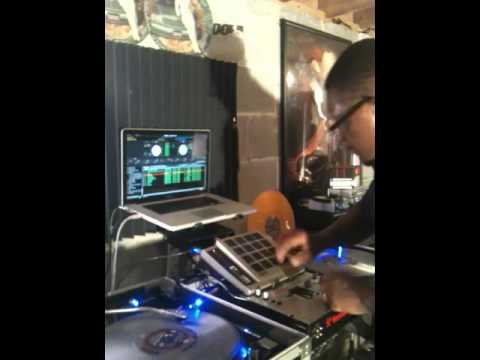 Midi controller with Serato (practice)