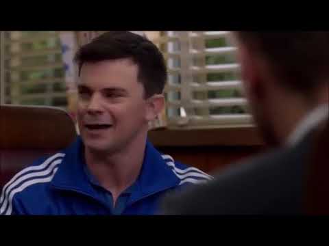 Supernatural 9x15 Ghostfacers Restaurant Scene