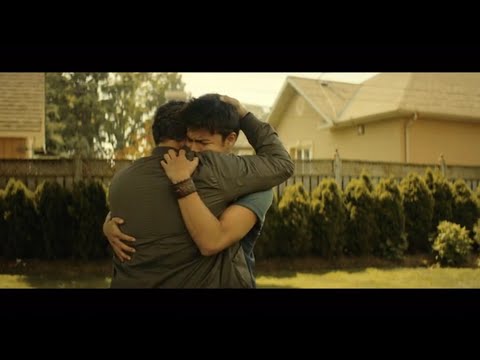 Titans 2x08 - Deathstroke With His Family