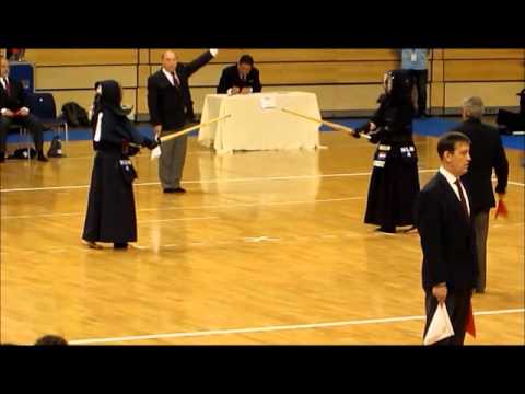 The awkward moment of kendo shiai...