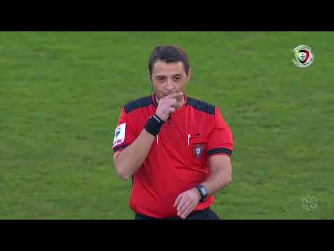 Resumo: Estoril 1-3 Porto (Liga 18ªJ)