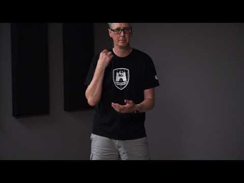 Red Triangle Slack Combo