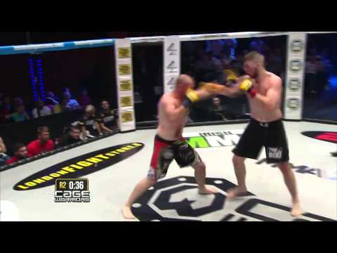 Karl Moore vs Lloyd Clarkson full fight