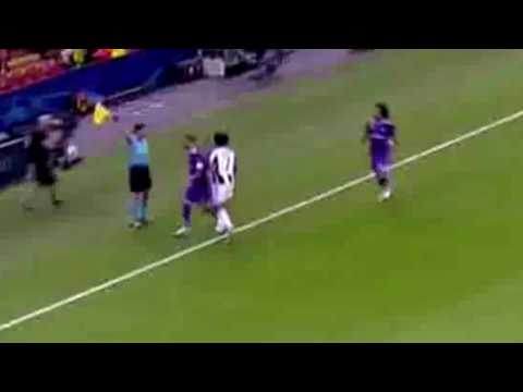 Cuadrado Red Card - Sergio Ramos - Cuadrado step on Ramos's foot - slow-motion zoom replay