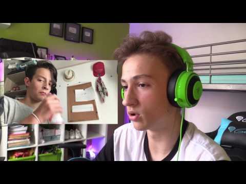 REACŢIONEZ LA CLIPURILE VOASTRE !