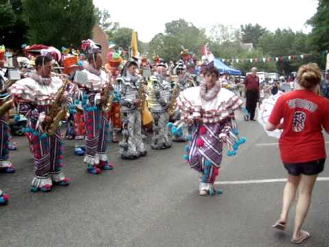 Quaker City String Band - I'm Looking Over a Four Leaf Clover