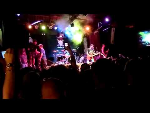 Dead Fish - Afasia, Bem-Vindo Ao Clube (Hangar 110 19-01-14)