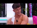 Love Island Uk Season 8 Boy Farting