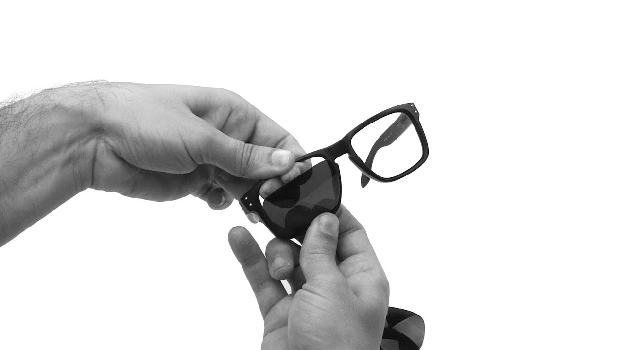 how to change oakley holbrook lenses