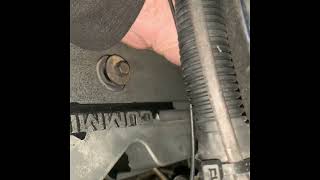 24V Cummins valve cover gasket replacement how to