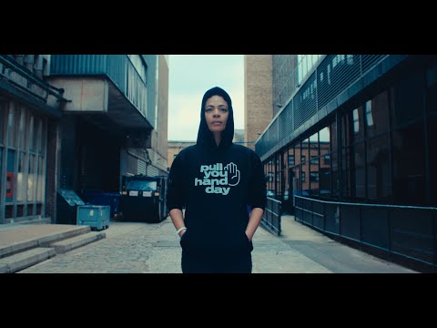 Yasmin Kadi - Pull You Hand Day