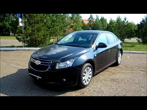 2012 Шевроле Круз LS. Обзор (интерьер, экстерьер)