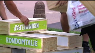 &quot;Afrikaans sal bly&quot; / &quot;Afrikaans is here to stay&quot;