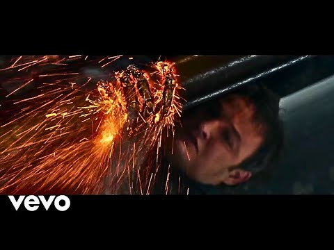 Mihaylov, Sinny & Fako - Loose Screw | Terminator [Bus Chase]