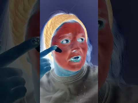 Paula's makeup filter - How crazy is that?? 😱 cr: @meicrosoft