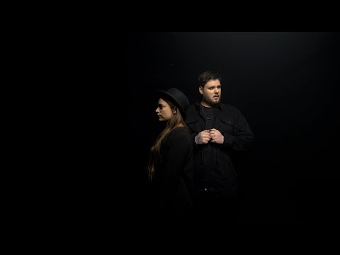 Das hier reicht nicht - Sinus & Frau Winzig (offizielles Musikvideo)