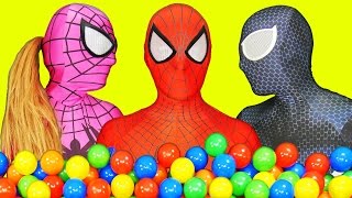 SuperHeroHolidays