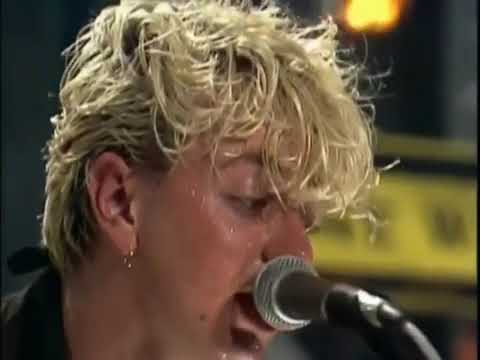 Stray Cats Rock this town Montreux 1981