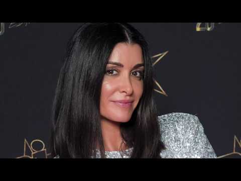 download lagu mp3 mp4 Comme C Est Bon Paroles Jenifer, download lagu Comme C Est Bon Paroles Jenifer gratis, unduh video klip Comme C Est Bon Paroles Jenifer