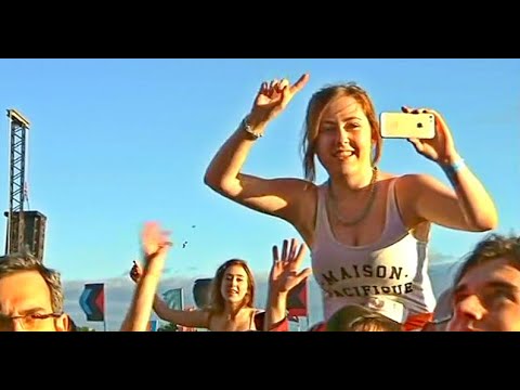 Belle and Sebastian - The Boy with the Arab Strap - Live Glasgow