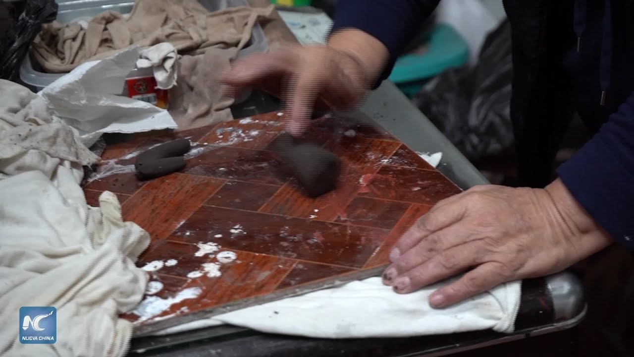 Tradición familiar del barro perdura por generaciones en oeste de México