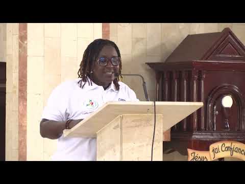 DISTRIBUTION DE BIBLES A ND DE L'ASSOMPTION DE KOUMASSI PRODOMO